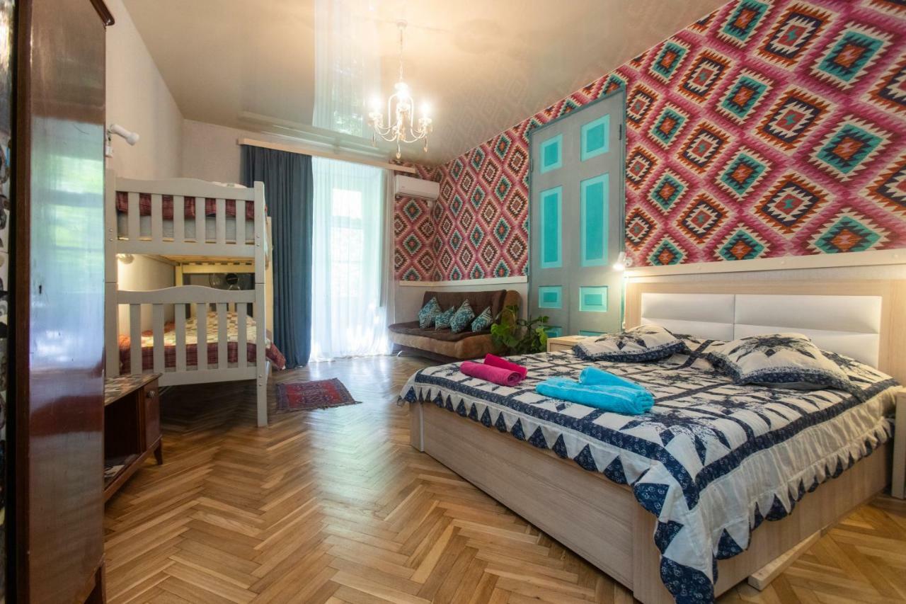 Private Apartment In The Center Of Old טביליסי מראה חיצוני תמונה